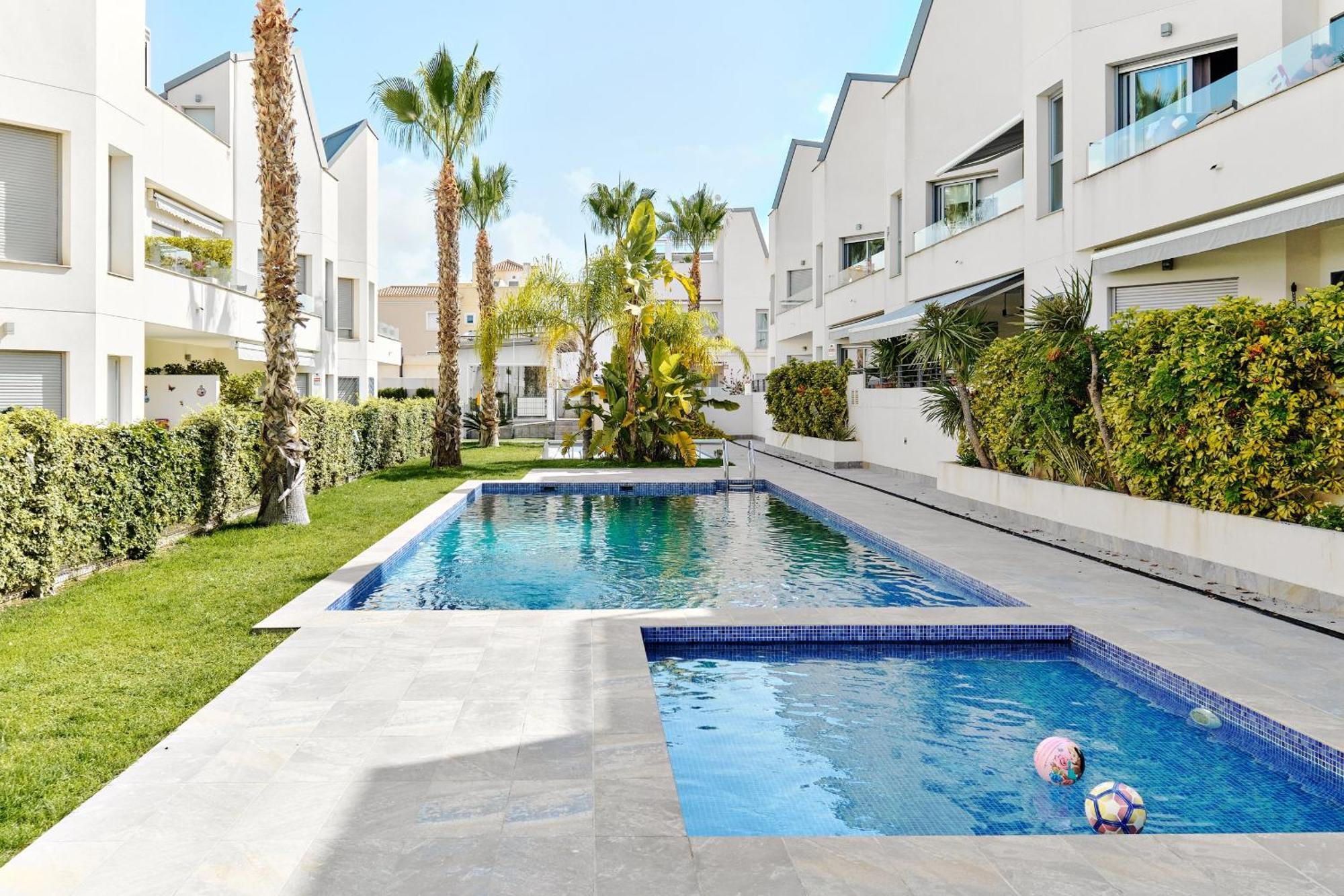 Apartamento Villa Amalia Torrevieja Exterior photo